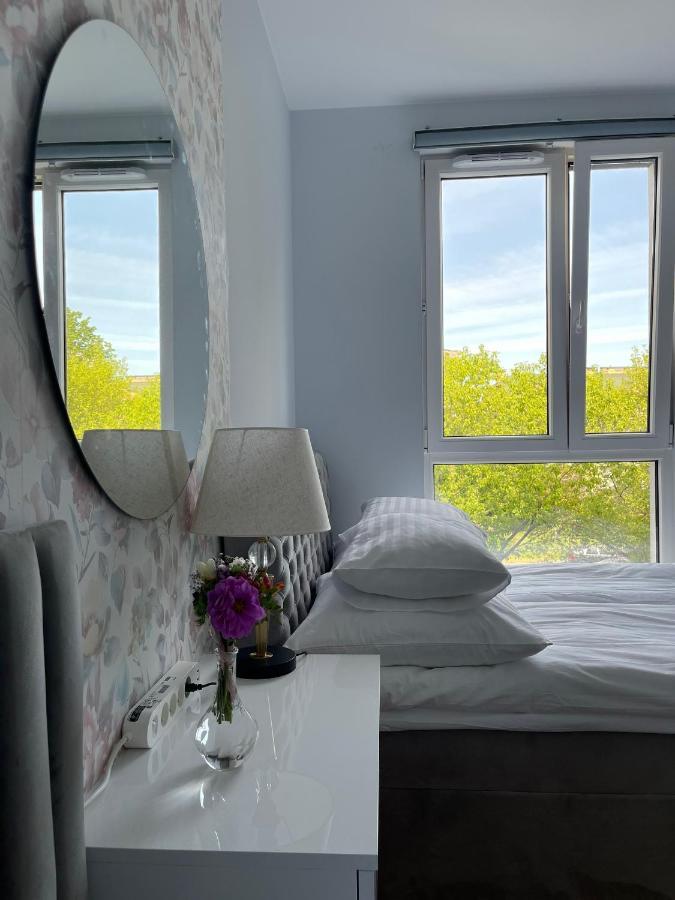 Apartamenty Warszawa Centrum Wlodarzewska 30 M45 Kültér fotó